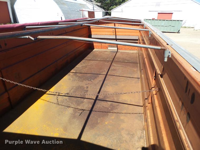 image for item BJ9955 1969 Chevrolet C60 grain truck