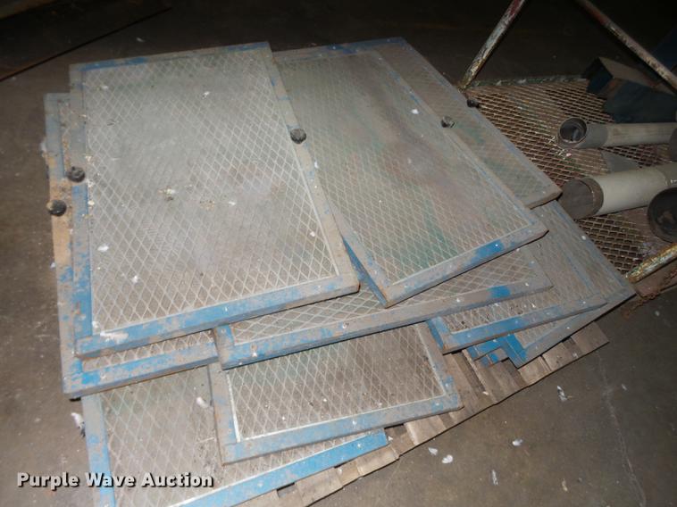 image for item BJ9956 Crippen G-6846 gravity table