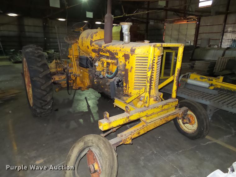 image for item BJ9958 Minneapolis Moline 283B tractor