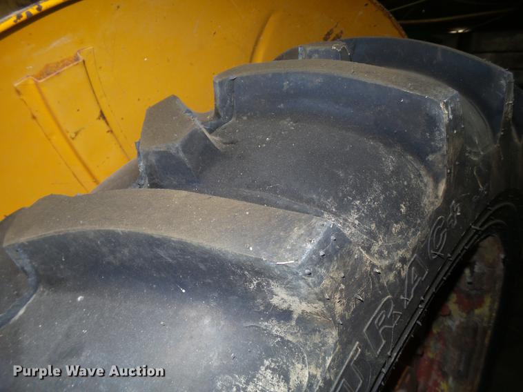 image for item BJ9958 Minneapolis Moline 283B tractor