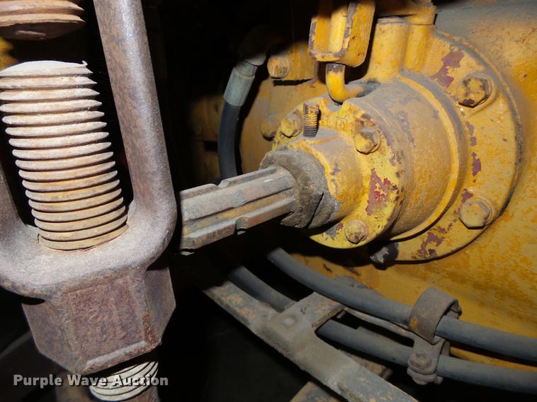 image for item BJ9958 Minneapolis Moline 283B tractor