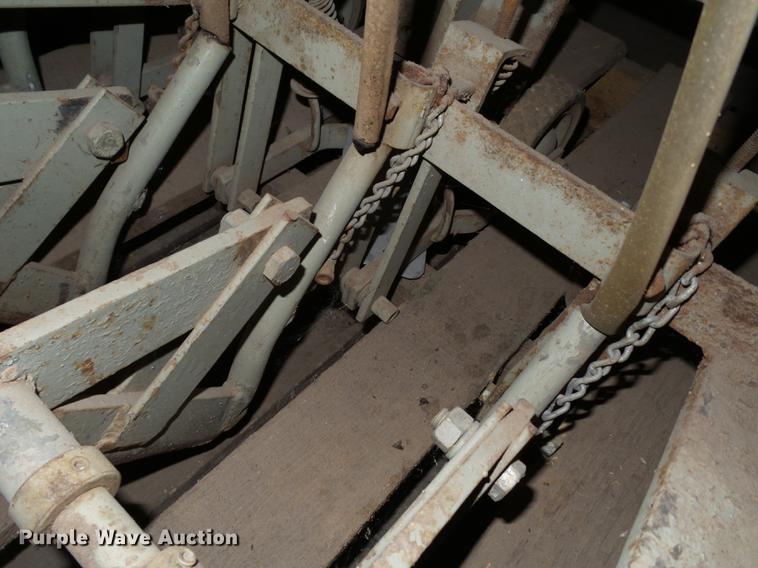 image for item BJ9966 Plot seeder