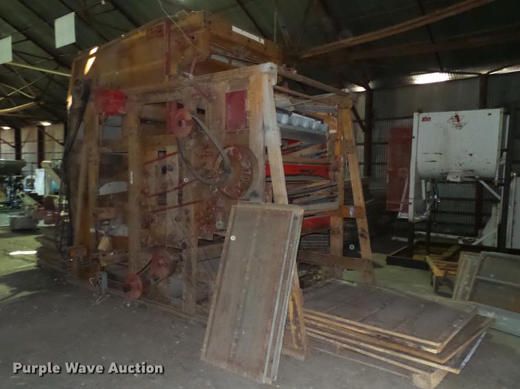 image for item BJ9967 Clipper Super K2248BDW seed cleaner