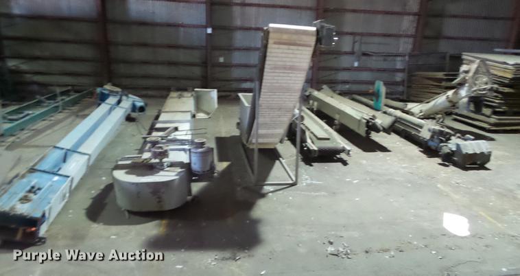 image for item BJ9969 Elevator legs and conveyors