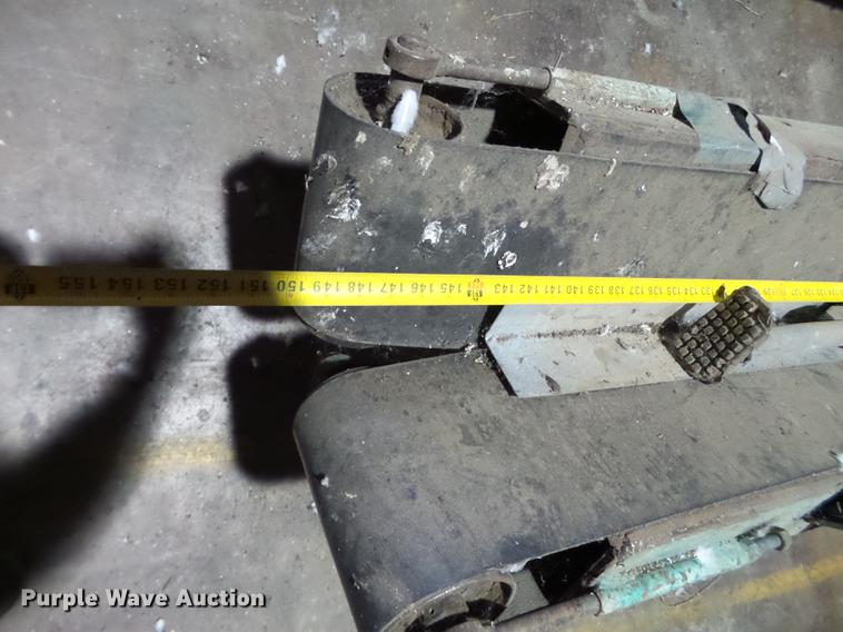 image for item BJ9969 Elevator legs and conveyors