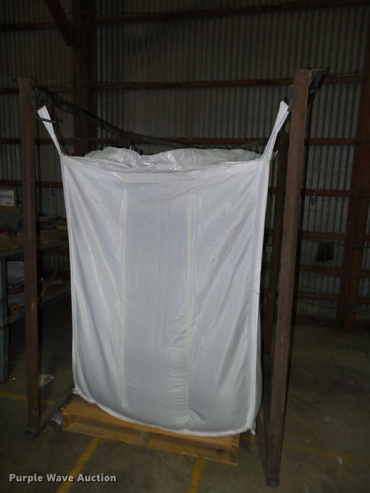 image for item BJ9970 Seed treating equipment