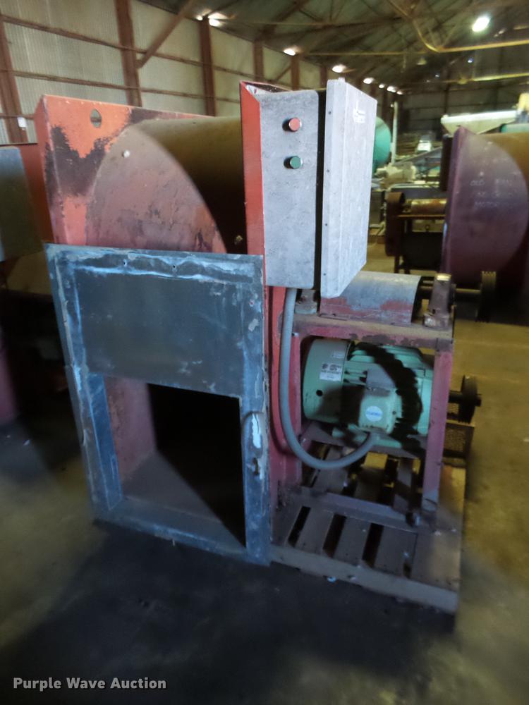 image for item BJ9984 (4) Sukup grain dryers