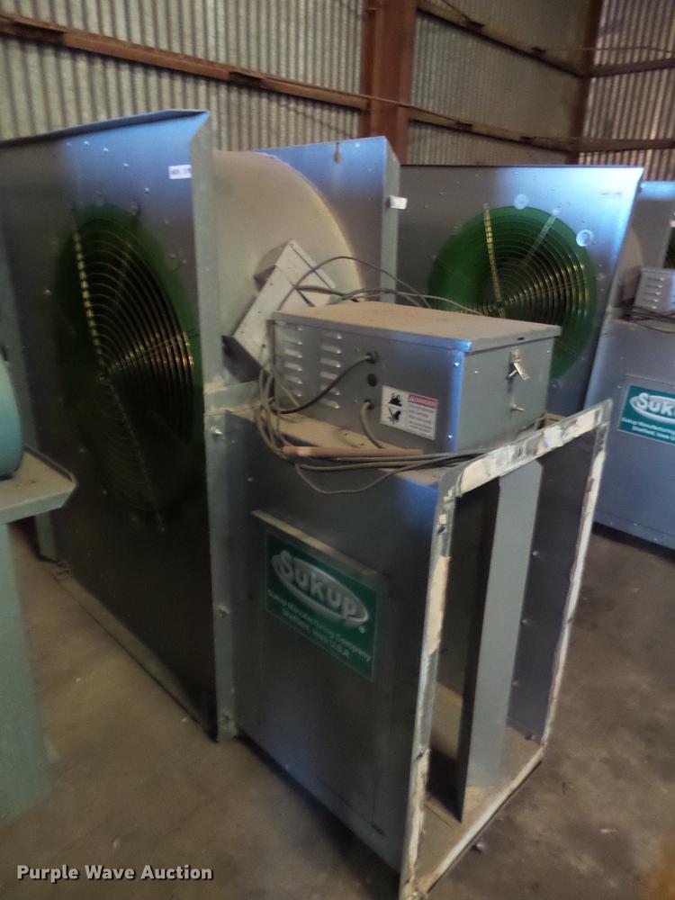 image for item BJ9985 (4) Sukup grain dryers