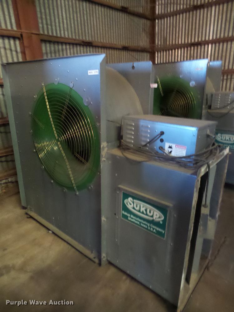 image for item BJ9985 (4) Sukup grain dryers
