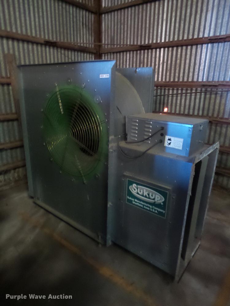 image for item BJ9985 (4) Sukup grain dryers