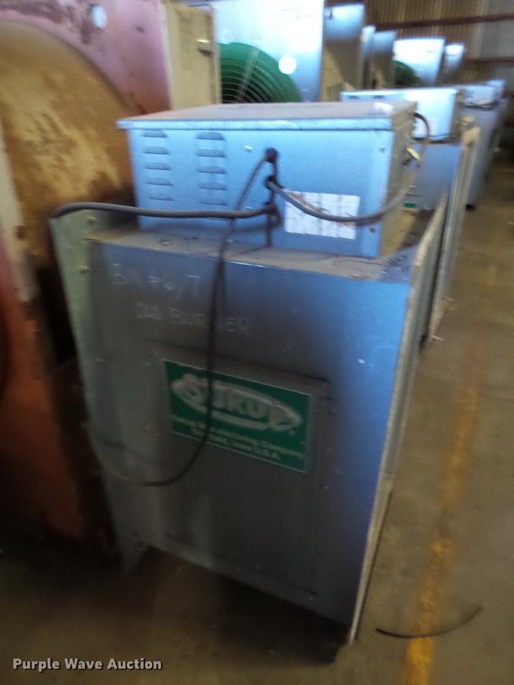 image for item BJ9986 (4) Sukup grain dryers