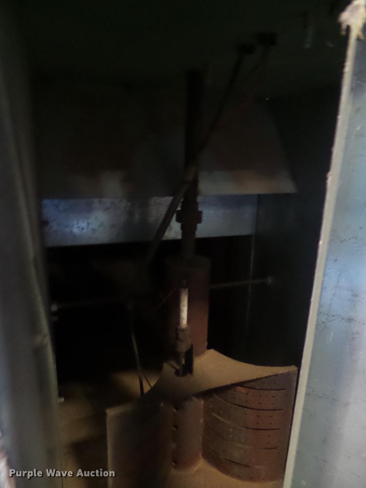 image for item BJ9986 (4) Sukup grain dryers