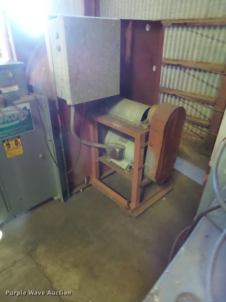 image for item BJ9986 (4) Sukup grain dryers