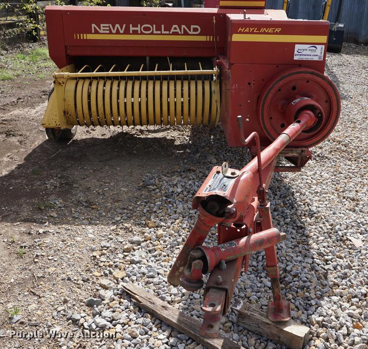 image for item DA1291 1988 New Holland 311 square baler