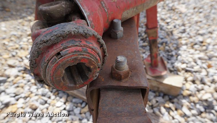 image for item DA1291 1988 New Holland 311 square baler