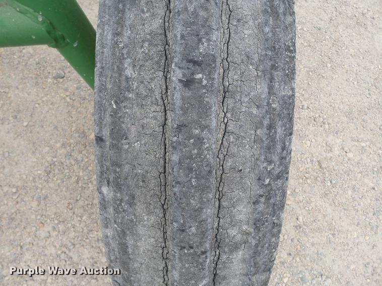 image for item DA2404 John Deere 4010 tractor