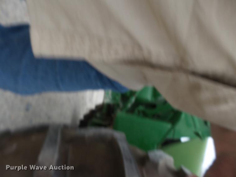 image for item DA2404 John Deere 4010 tractor