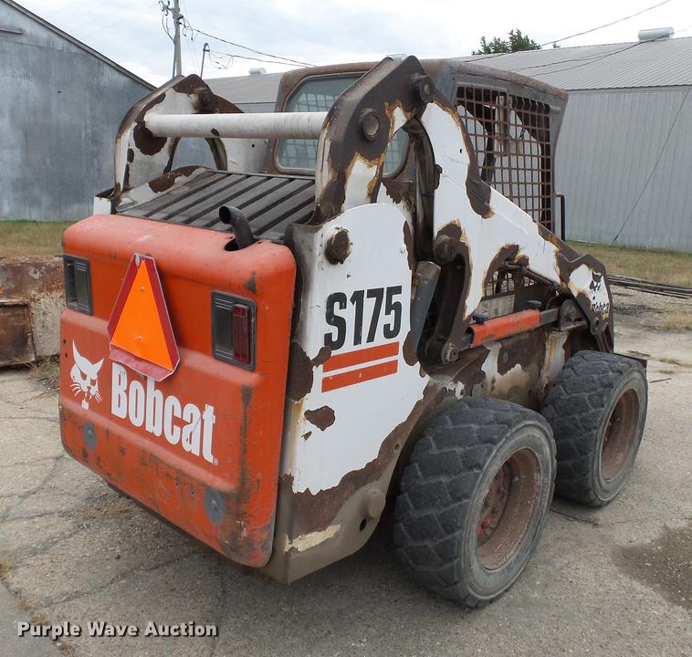 image for item DA2405 2005 Bobcat S175 skid steer