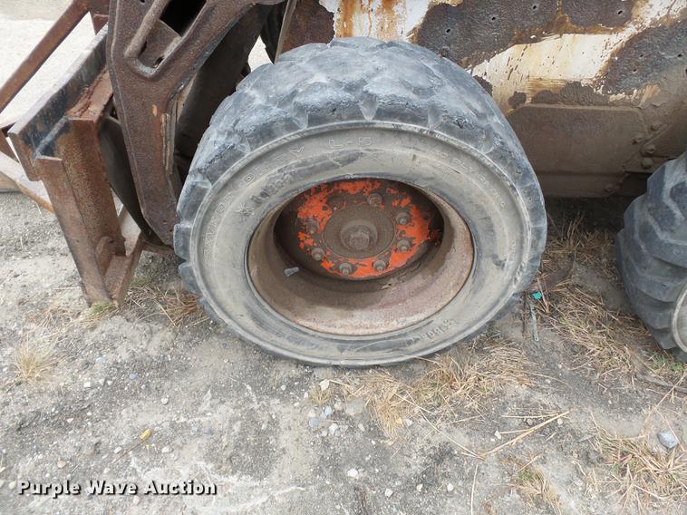 image for item DA2405 2005 Bobcat S175 skid steer