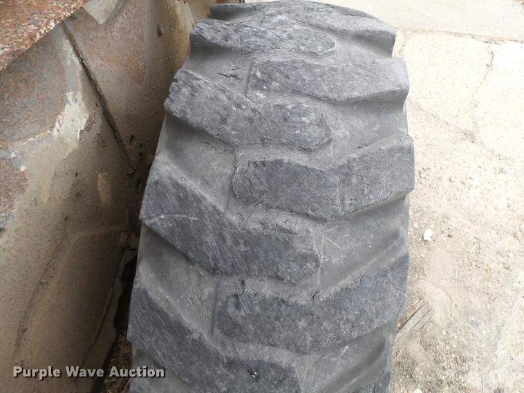 image for item DA2405 2005 Bobcat S175 skid steer