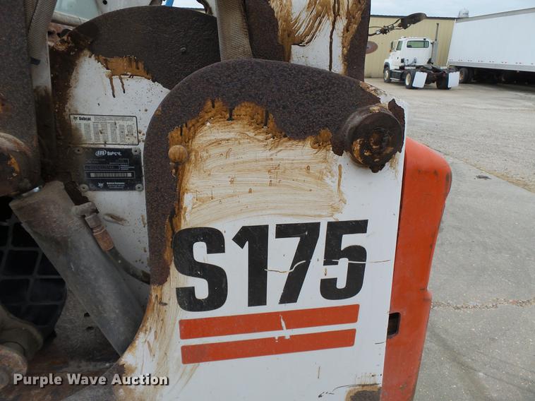 image for item DA2405 2005 Bobcat S175 skid steer
