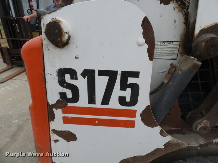 image for item DA2405 2005 Bobcat S175 skid steer