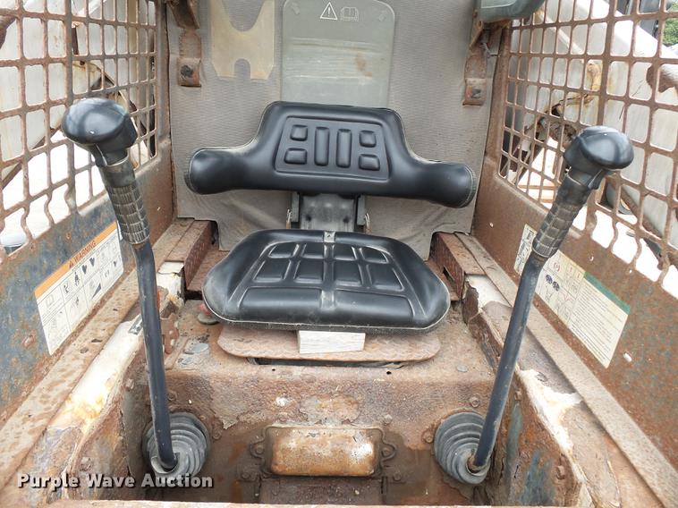 image for item DA2405 2005 Bobcat S175 skid steer