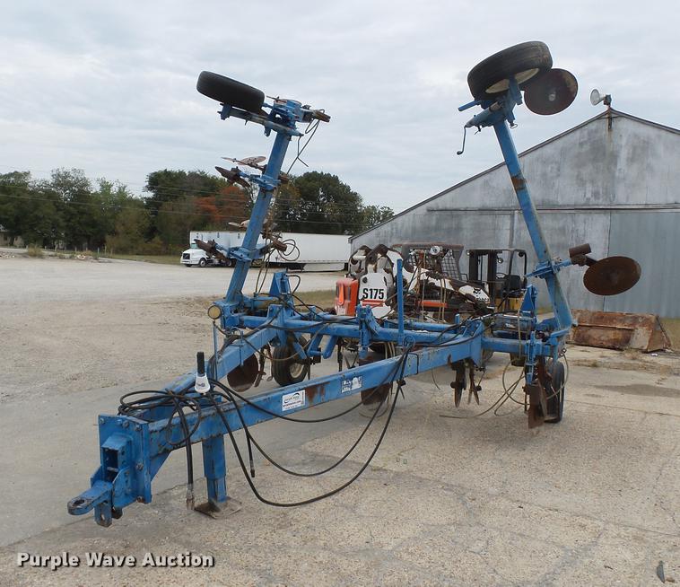 image for item DA2408 Blu-Jet anhydrous ammonia applicator