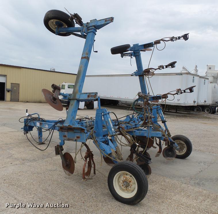 image for item DA2408 Blu-Jet anhydrous ammonia applicator