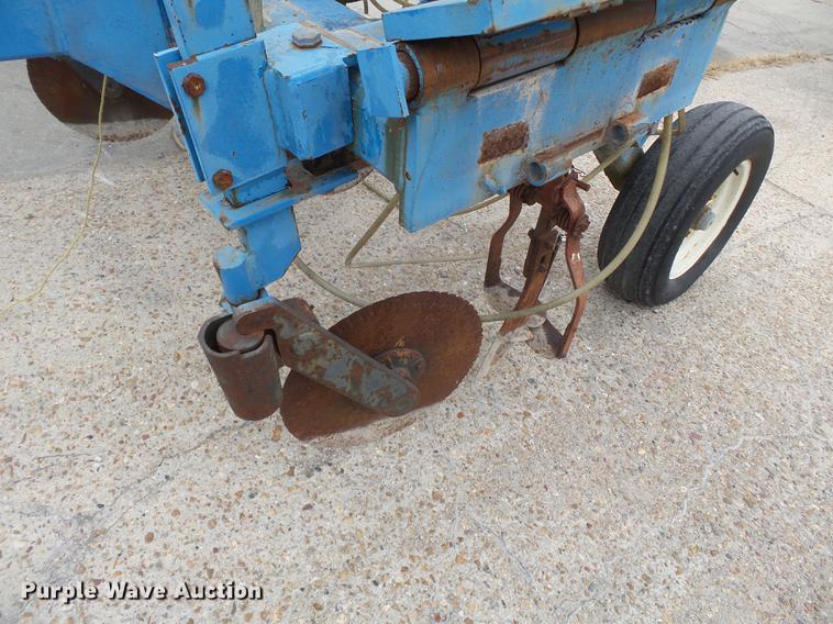 image for item DA2408 Blu-Jet anhydrous ammonia applicator