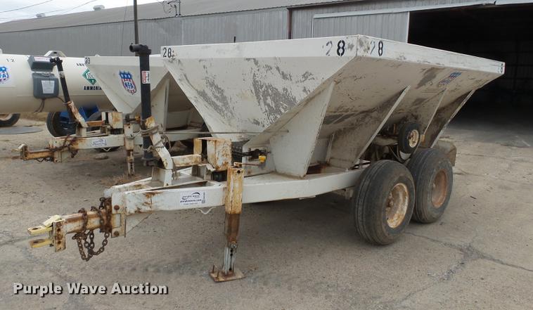 image for item DA2409 Fertilizer spreader