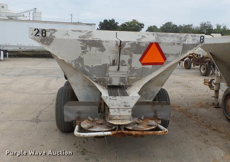 image for item DA2409 Fertilizer spreader