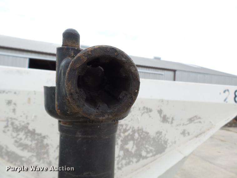 image for item DA2409 Fertilizer spreader