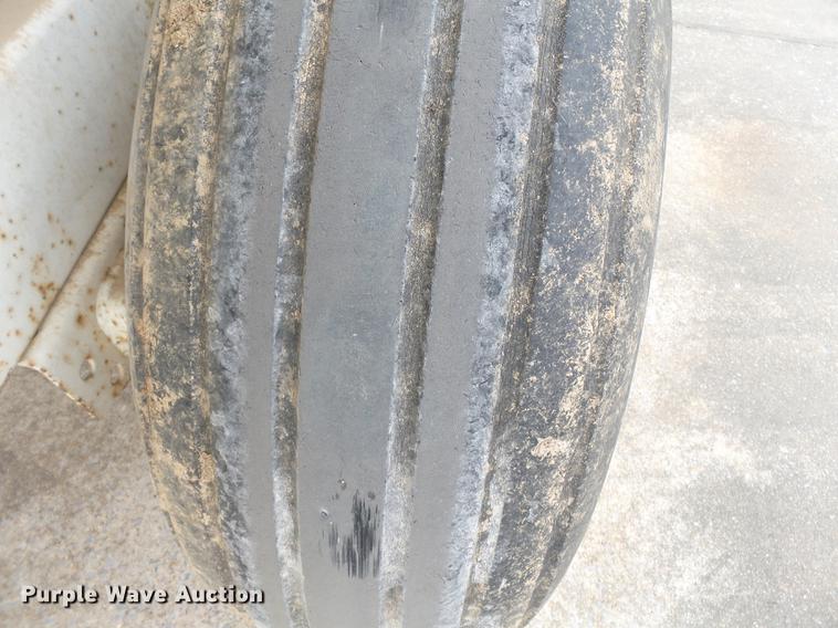 image for item DA2411 Fertilizer spreader