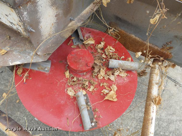 image for item DA2411 Fertilizer spreader