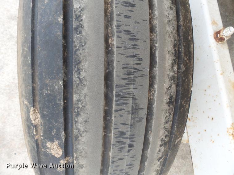 image for item DA2411 Fertilizer spreader