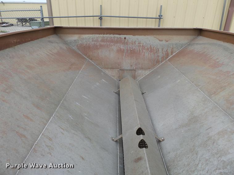 image for item DA2411 Fertilizer spreader