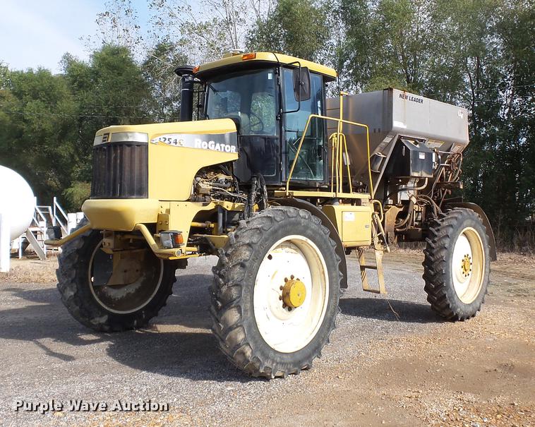image for item DA2423 2002 Ag-Chem RoGator 1254C self-propelled applicator