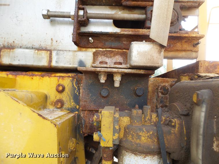 image for item DA2423 2002 Ag-Chem RoGator 1254C self-propelled applicator