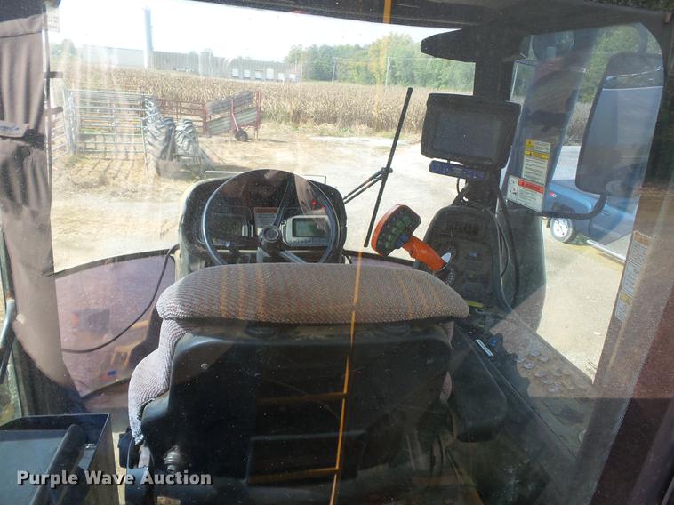 image for item DA2423 2002 Ag-Chem RoGator 1254C self-propelled applicator