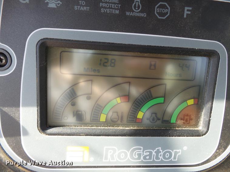 image for item DA2423 2002 Ag-Chem RoGator 1254C self-propelled applicator