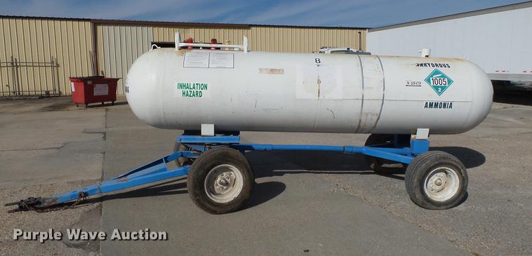 image for item DA2425 Anhydrous ammonia nurse tank
