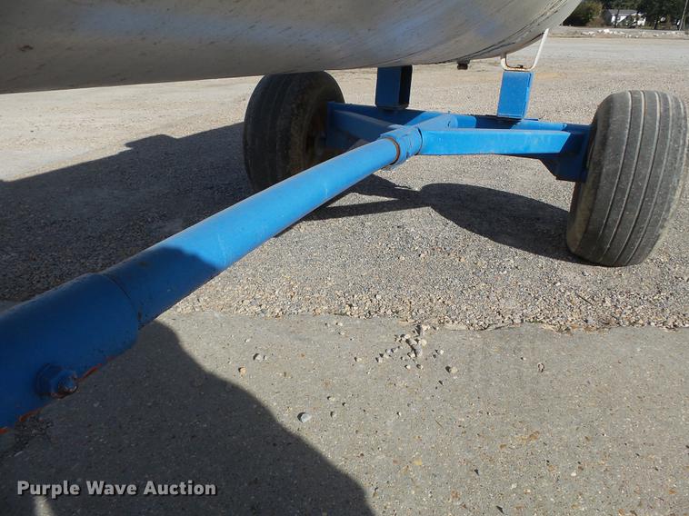 image for item DA2425 Anhydrous ammonia nurse tank