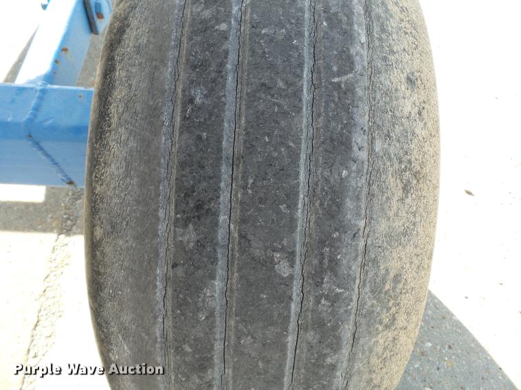 image for item DA2425 Anhydrous ammonia nurse tank