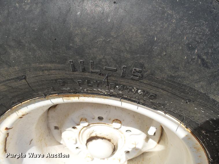 image for item DA2427 Anhydrous ammonia nurse tank