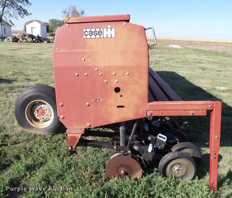 image for item DA6945 Case IH 5200 grain drill
