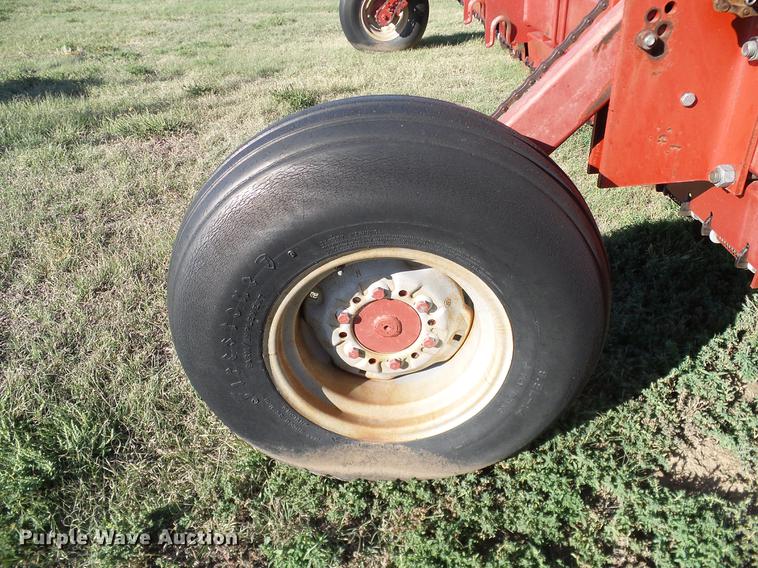 image for item DA6945 Case IH 5200 grain drill