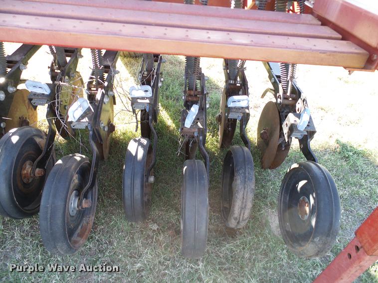 image for item DA6945 Case IH 5200 grain drill
