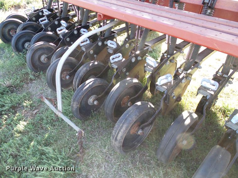 image for item DA6945 Case IH 5200 grain drill