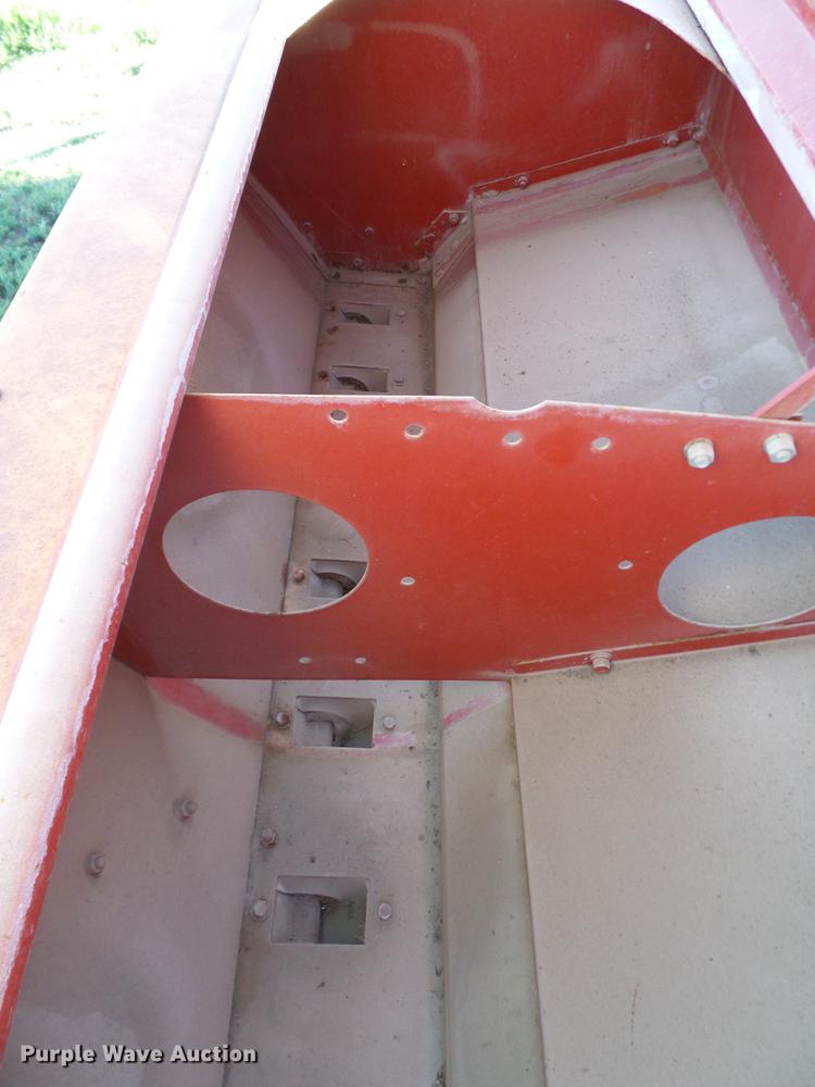 image for item DA6945 Case IH 5200 grain drill